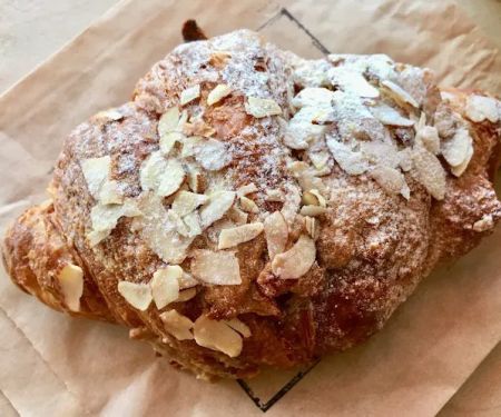 Simple Bakery & Market