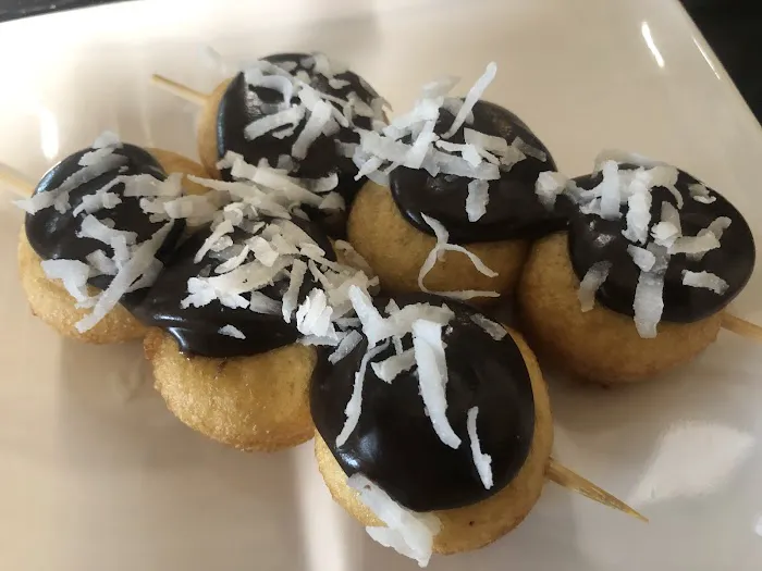 Dinkys Donuts and Gelato Picture 9