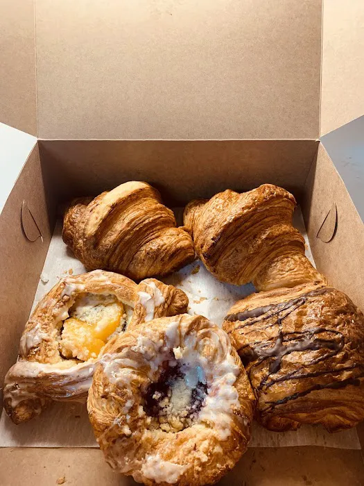 Banana Cherry Bakery Picture 4