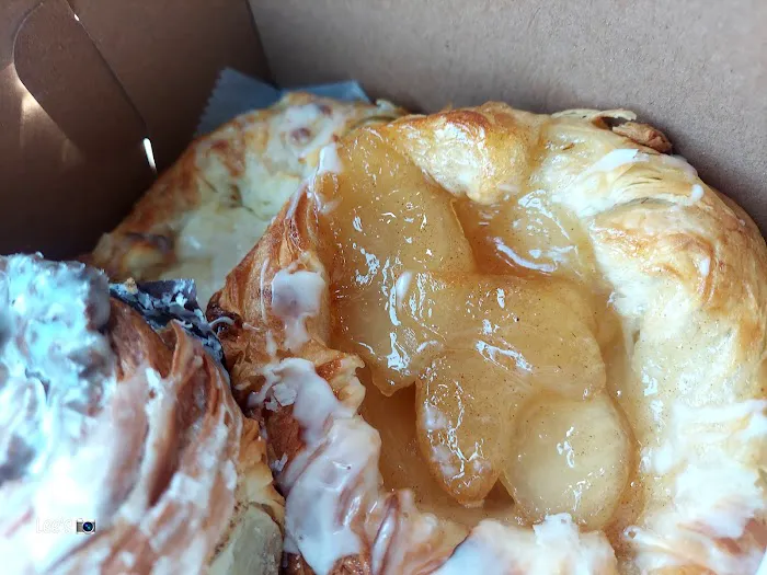 Banana Cherry Bakery Picture 1