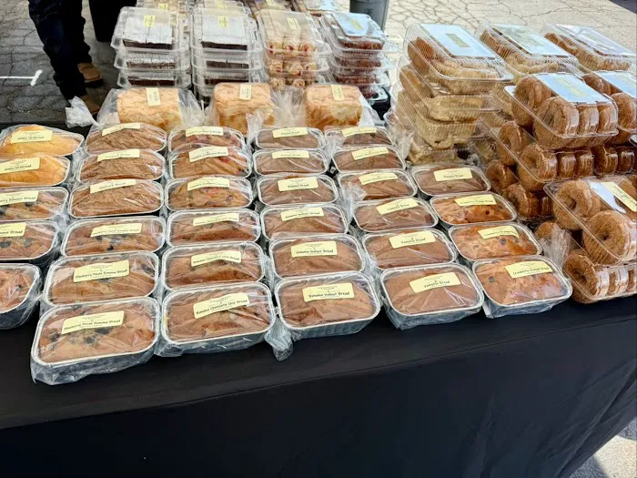 Larson’s Country Market & Bake Shoppe Picture 7