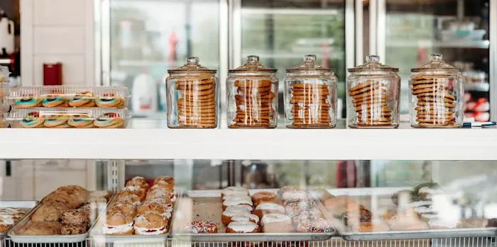 Angie's Sugar Buzz Bakery Picture 4