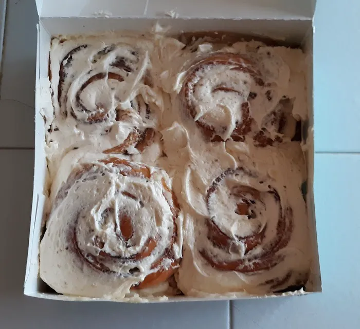 Cinnabon Picture 5