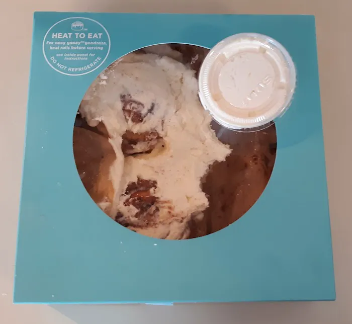 Cinnabon Picture 3