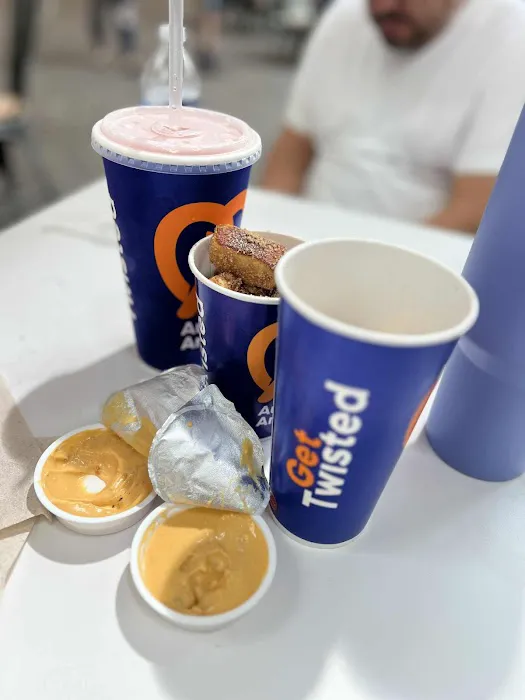 Auntie Anne's Picture 5