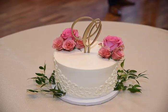 Lovin Oven Cakery Picture 4
