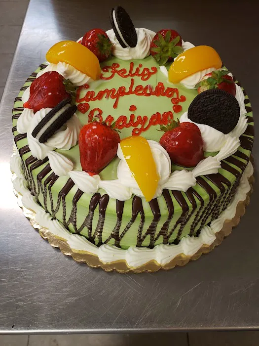 La Potosina Bakery Picture 9