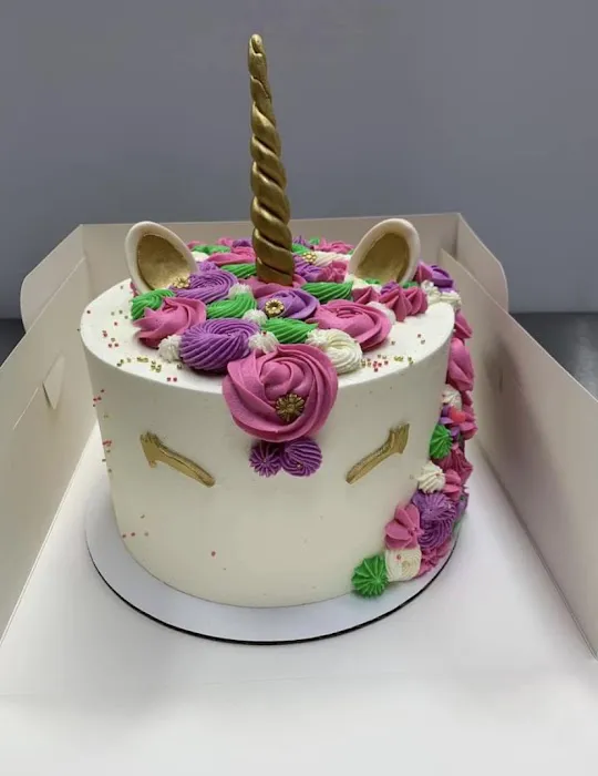 Nissi's Cake Room Picture 5