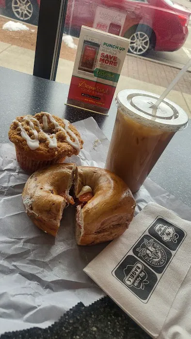 Big Apple Bagels Picture 5