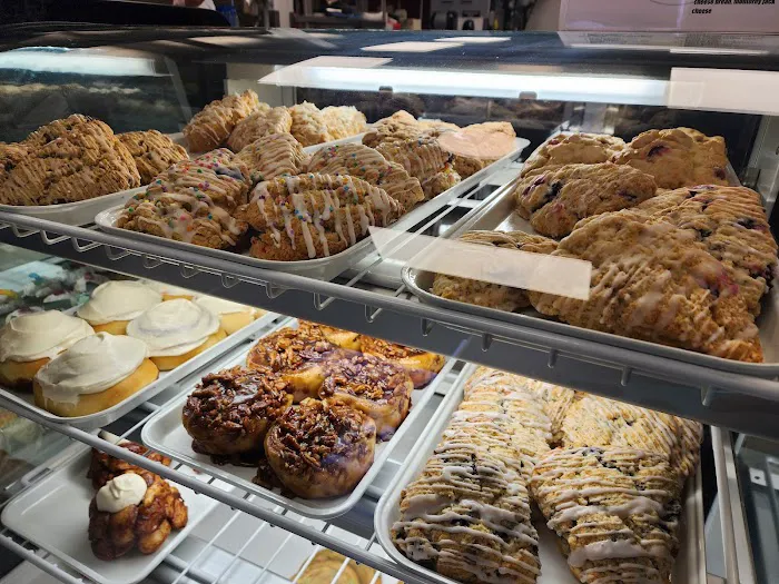 Two Birds Bakery Café Picture 7