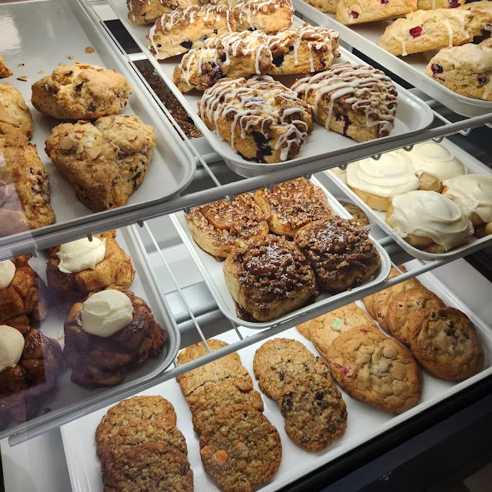 Two Birds Bakery Café Picture 6