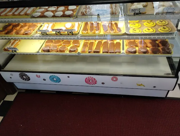 Steve's Bakery Picture 3