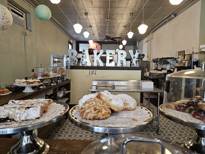 The Ottawa Bakery Picture 9