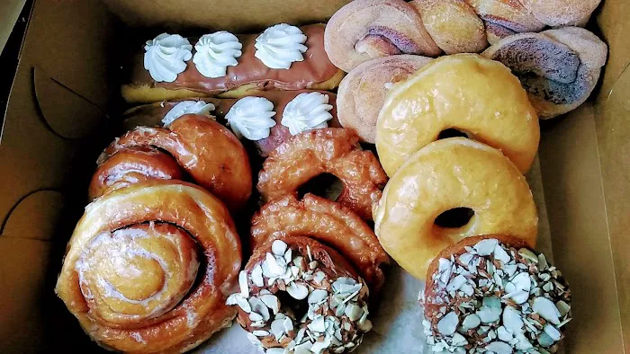 By the Dozen Bakery-Machesney Park Picture 4
