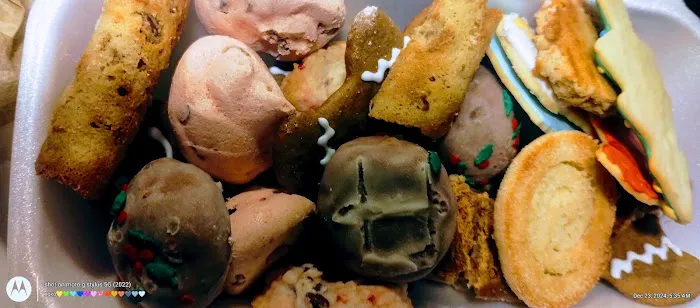 Azteca Bakery Picture 6