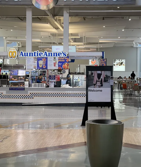 Auntie Anne's Picture 1