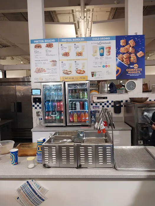 Auntie Anne's Picture 2