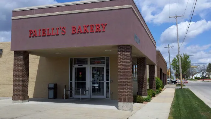 Paielli's Bakery Picture 2
