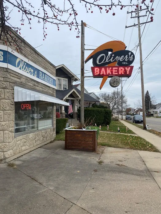 Oliver's Bakery Picture 5