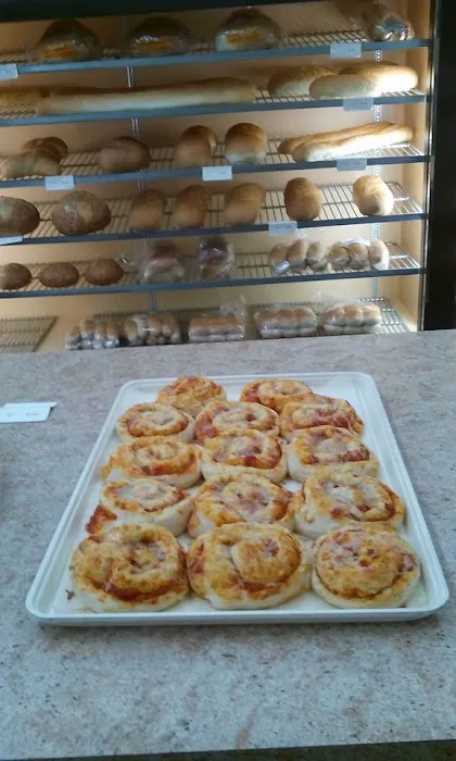 Cardinali's Bakery Picture 5