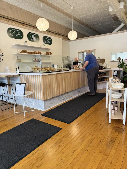 Voyageurs Bakehouse - De Pere Picture 3