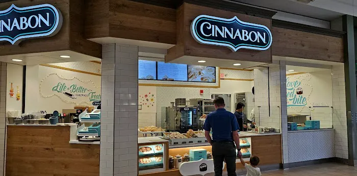 Cinnabon Picture 3