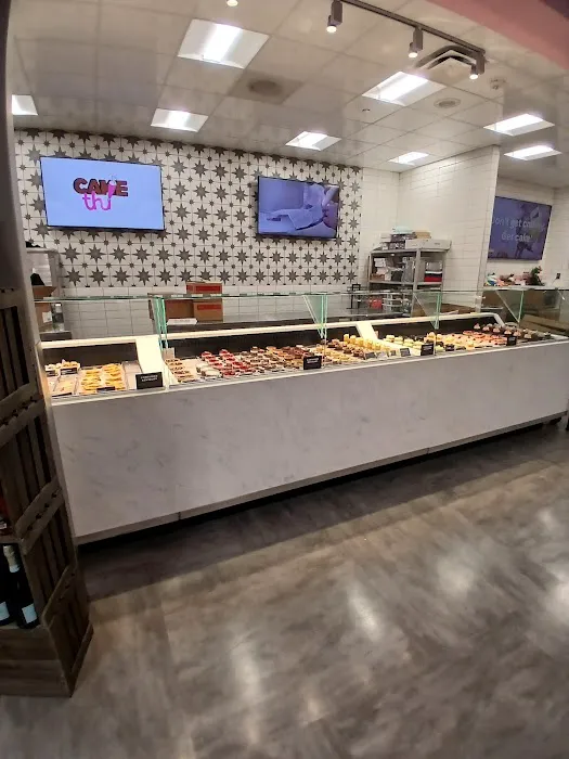 Hy-Vee Bakery Picture 1