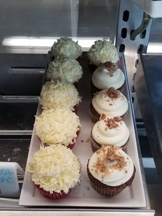 Sweet Temptations Dessert Company LLC Picture 5