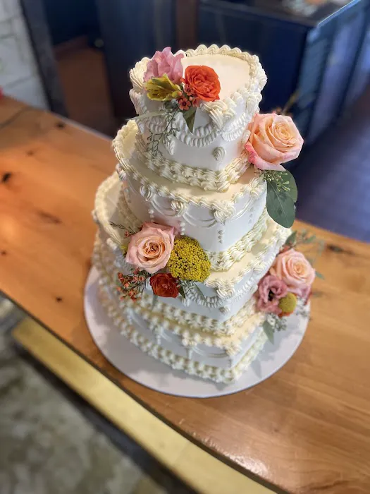 The Cake Lady Picture 4