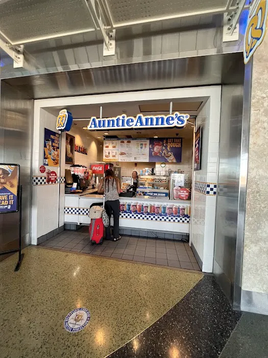 Auntie Anne's Picture 9