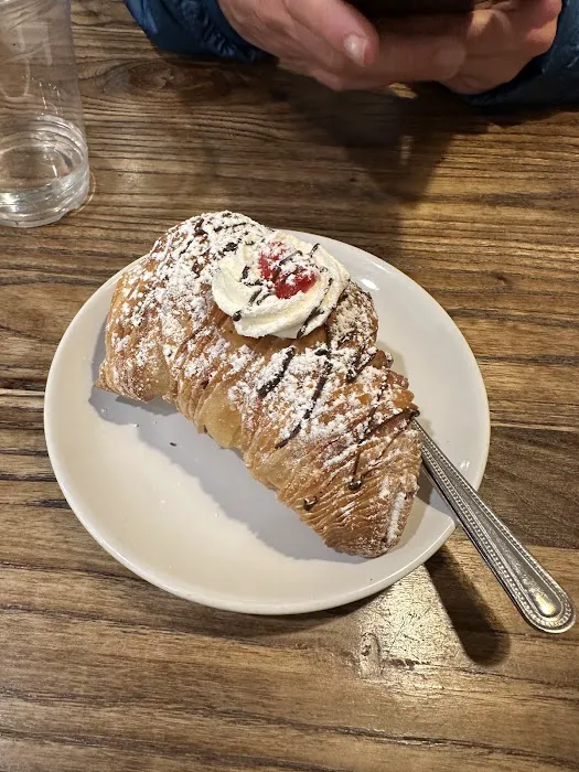 Lauretta's Italian Bake Shop & Cafe Picture 3