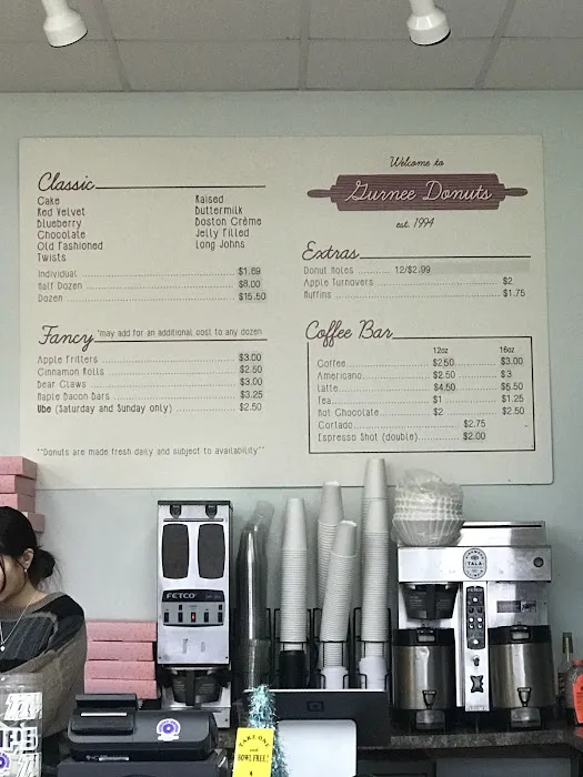 Gurnee Donuts Picture 7