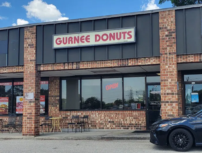 Gurnee Donuts Picture 8