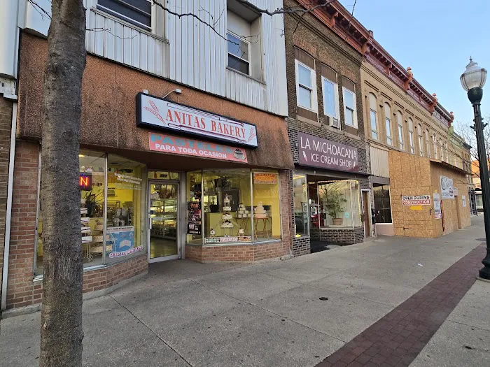 Anitas Bakery Picture 3