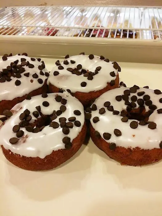 My Sister's Lil Donut Shoppe Picture 5