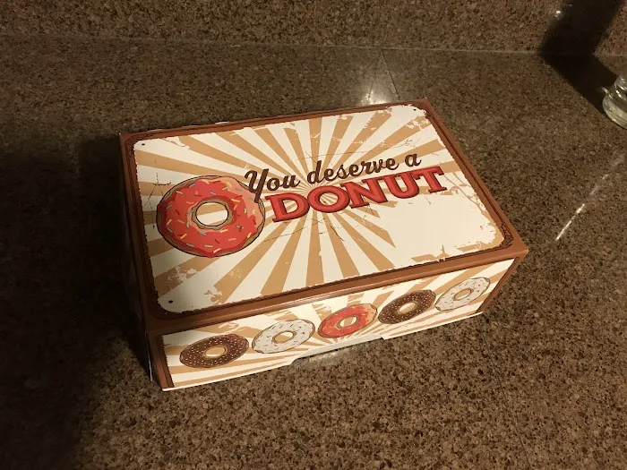 Roll N Donut Cafe Picture 10