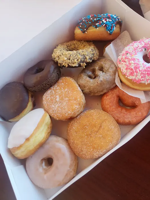 Roll N Donut Cafe Picture 5