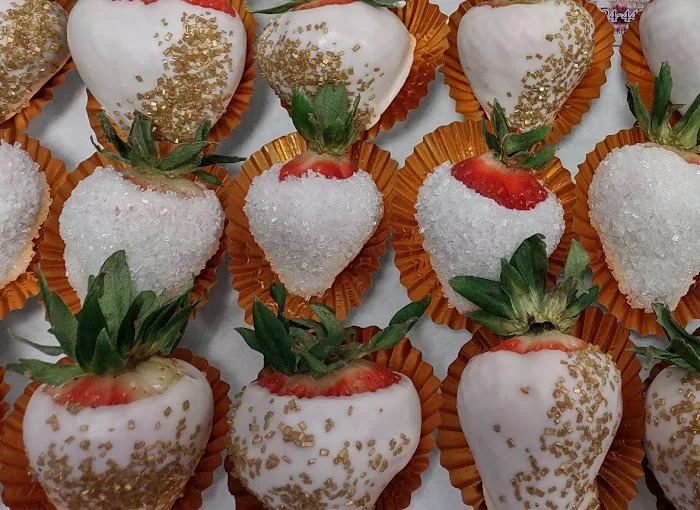 Violet's Cakes & Desserts Picture 2