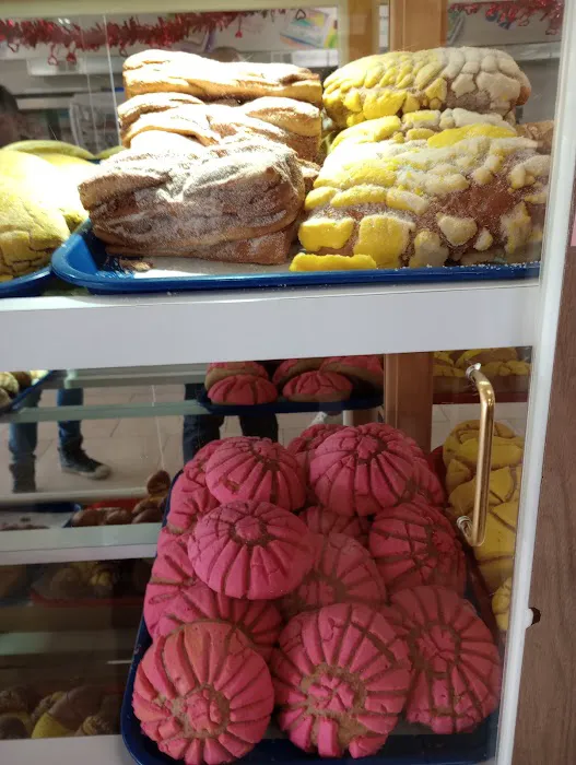 Panaderia y Pasteleria Arizmendi Picture 3