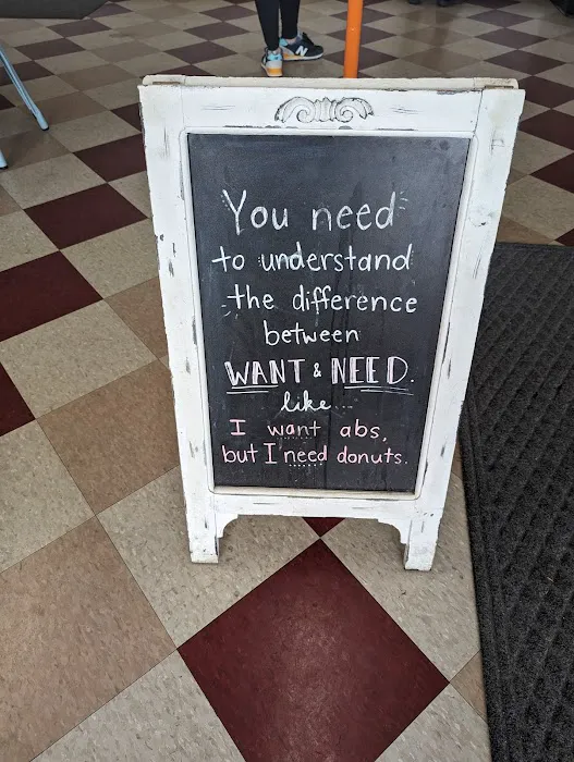 Lee Donuts Picture 9