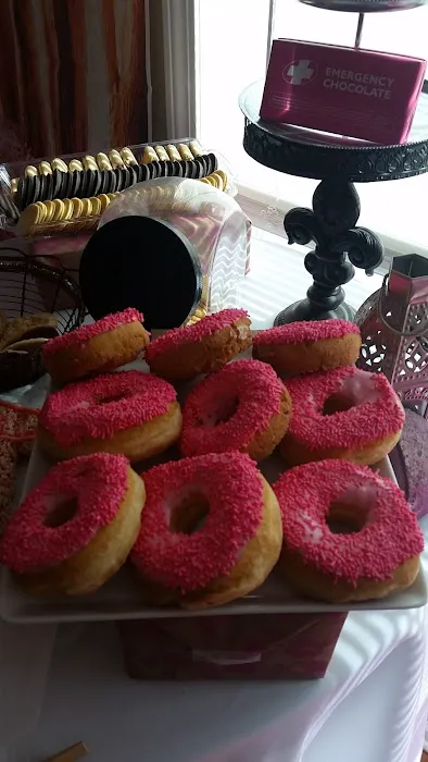 Lee Donuts Picture 8