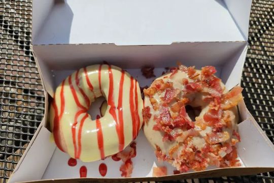 Duck Donuts