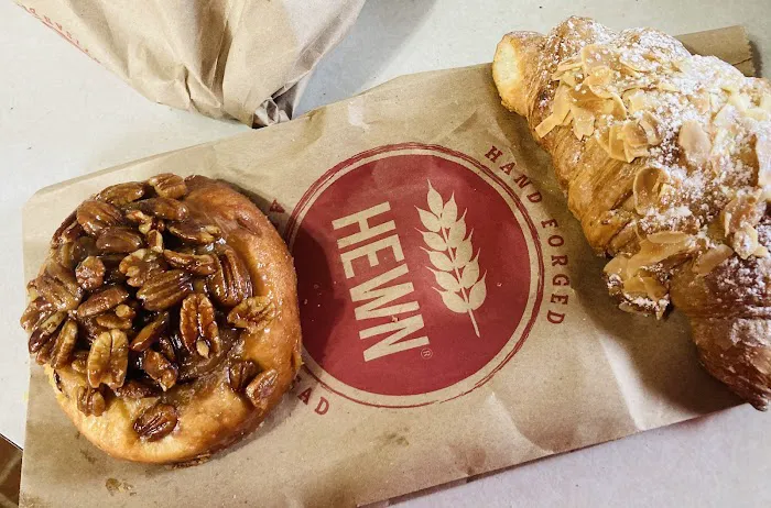 Hewn Bakery - Libertyville Outpost Picture 8
