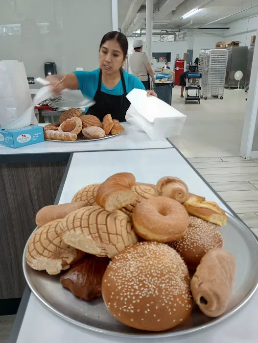 Tony's Bakery Picture 9