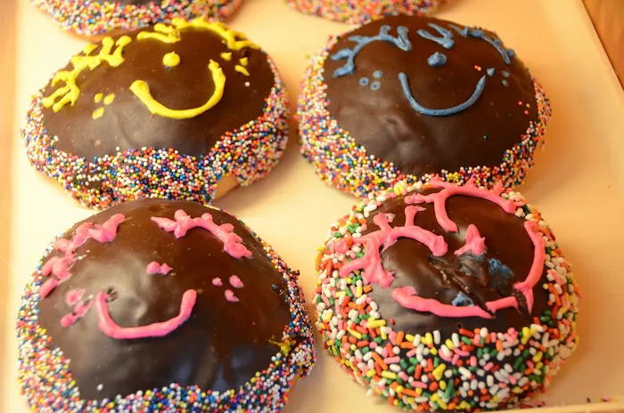La Rosa Bakery Picture 7