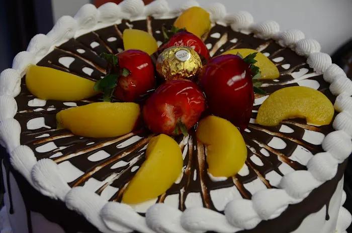 El Manjar Bakery LLC Picture 3
