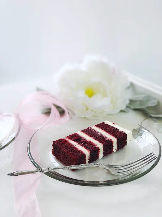 EK Cakery LLC Picture 9