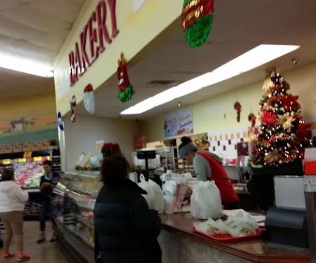 Azteca Bakery