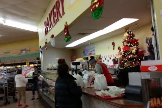 Azteca Bakery