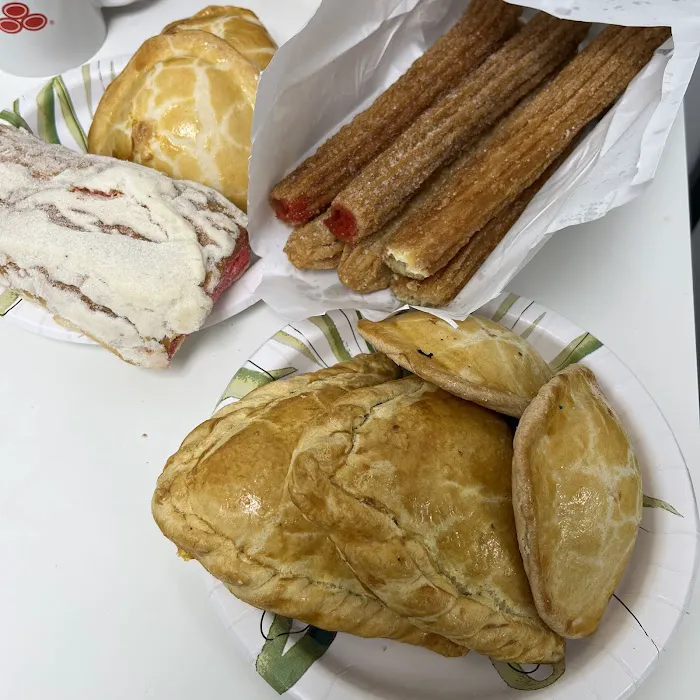 La Luz Bakery Picture 10